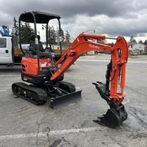 2026 Kubota U17 includes coupler, hydraulic thumb, and dig bucket — gallery view 2